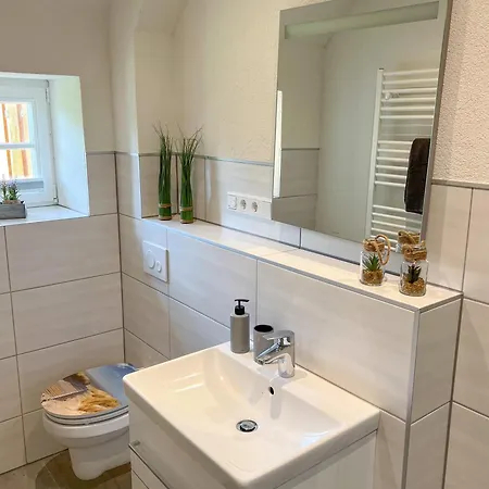 Appartement Friesenhaus Ebbe Fuer 6 Gaeste Mit Grossem Garten