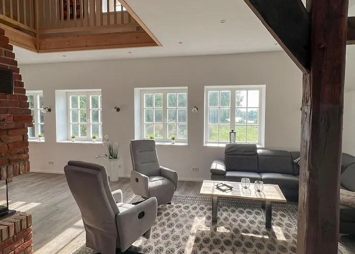 Friesenhaus Fuer 6 Gaeste Mit Grossem Garten Lejlighed Stadland